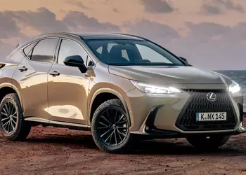 The European version of the Lexus NX gets a new Overtrail version with a hint of SUV style