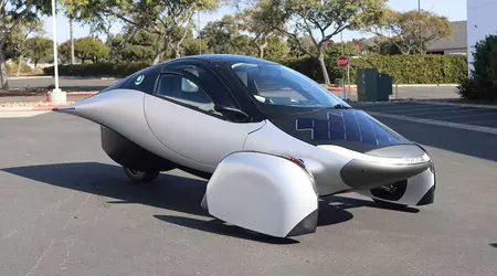Aptera a dévoilé un véhicule solaire électrique prêt à la production au CES 2025