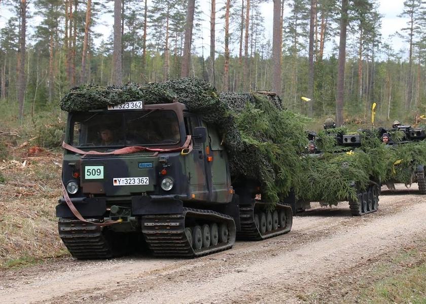 Бронетранспортёры, ракеты для IRIS-T SLS, 155-мм снаряды и танки для разминирования WISENT 1: Германия передала Украине новый пакет вооружения