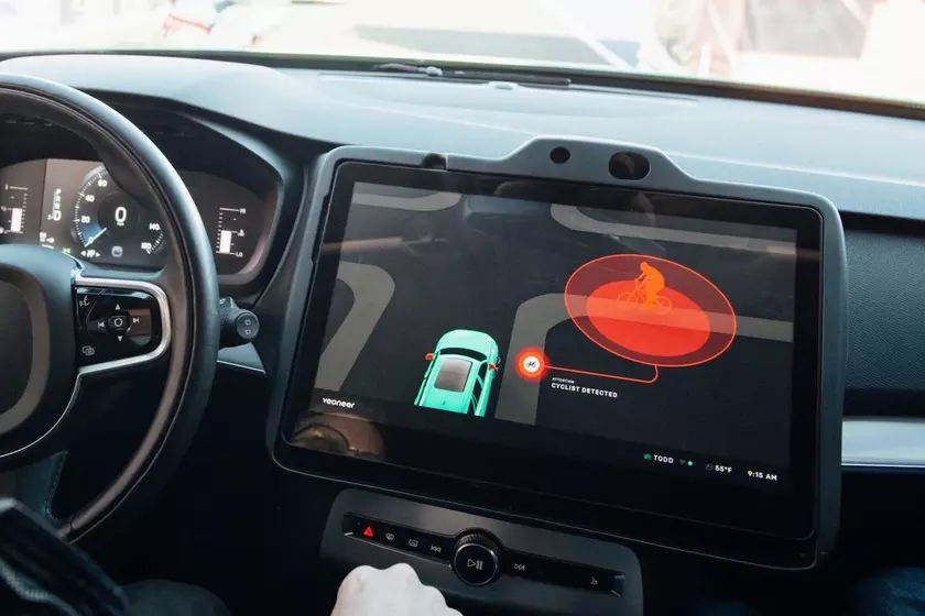 Почему Qualcomm хочет купить автомобильную технологическую компанию Veoneer за 4,6 миллиарда долларов?