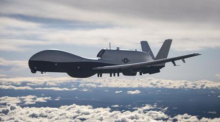 Northrop Grumman übergibt vierte strategische Drohne MQ-4C Triton im Wert von über 100 Millionen Dollar an die US Navy