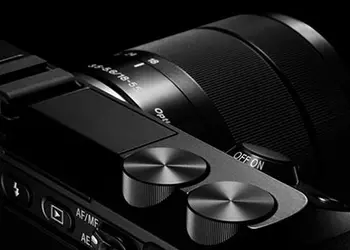 Первые слухи о будущей флагманской беззеркальной камере Sony A7000