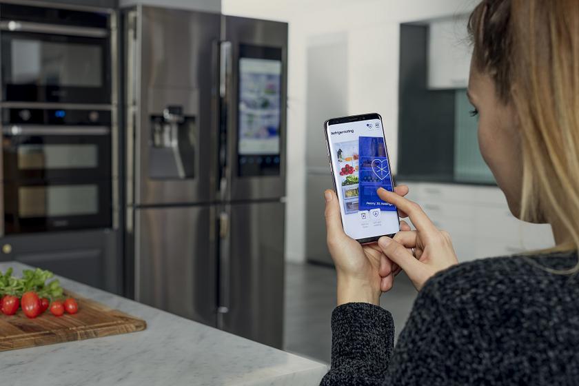Любовь и сыр: сервис знакомств Samsung ищет половинок по содержимому их холодильников