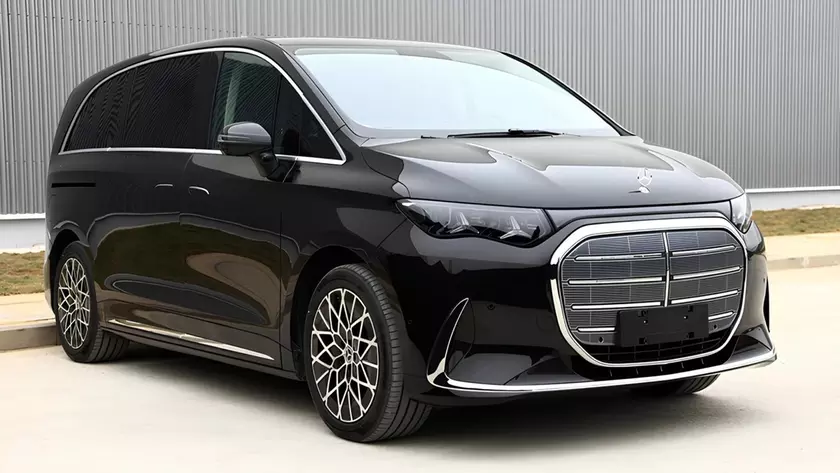 Электрический минивэн Mercedes-Benz VLE 300 и 400