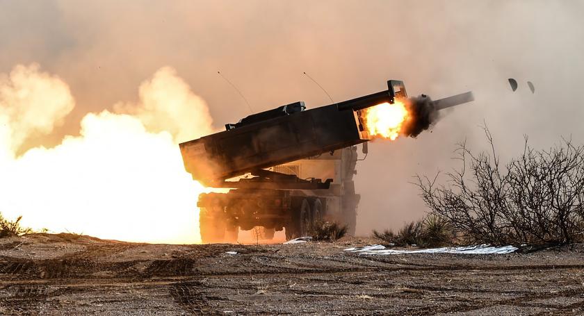 Резников: американские реактивные системы залпового огня HIMARS с дальностью стрельбы до 80 км уже в Украине