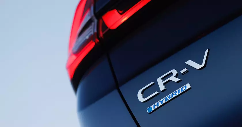 Honda CR-V Hybrid: Новая эра гибридов на горизонте