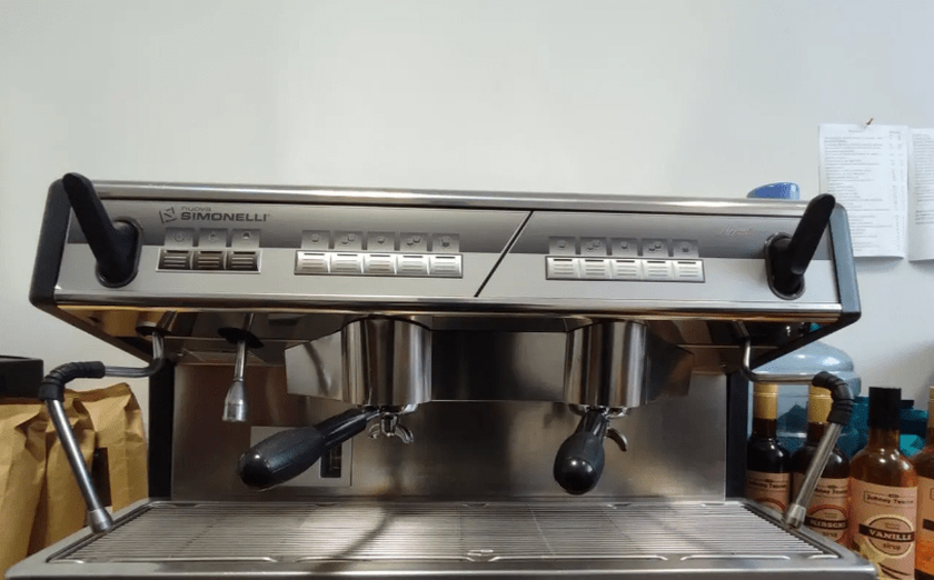 Nuova Simonelli Appia II Volumetric 2 Group best commercial automatic espresso machine
