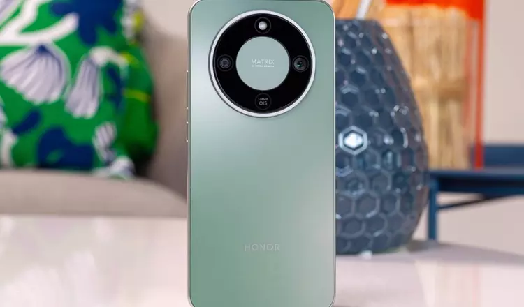 Honor представила бюджетный смартфон Magic 8 Lite с аккумулятором на 7500 мА·ч и сверхъярким OLED‑экраном