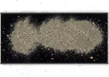 Drops, sand and a drill: the Samsung Galaxy S24 Ultra passed the durability test