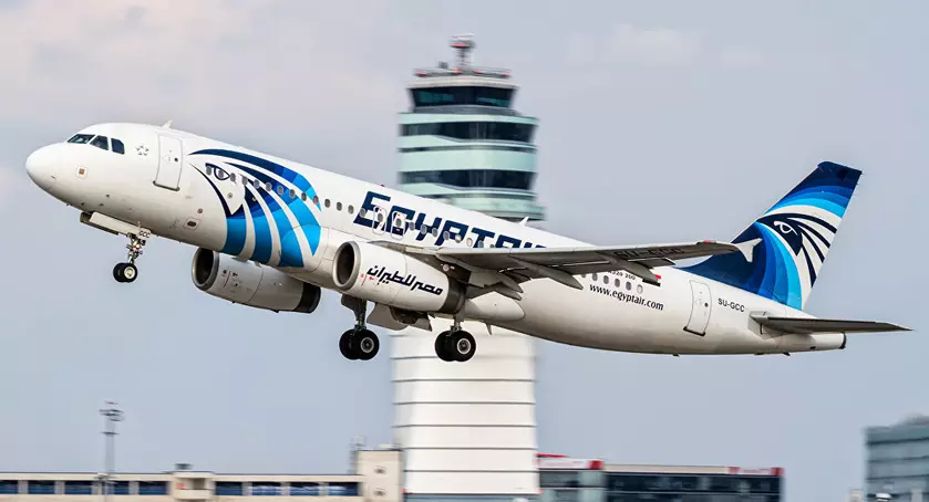 Apple обвинили в крушении самолета EgyptAir