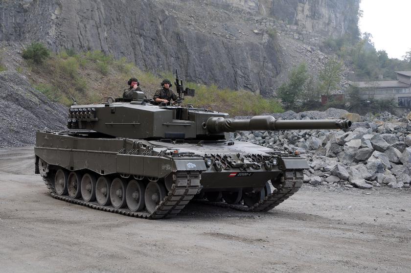Замена T-72M4 CZ: Rheinmetall передаст Чехии 14 танков Leopard 2A4