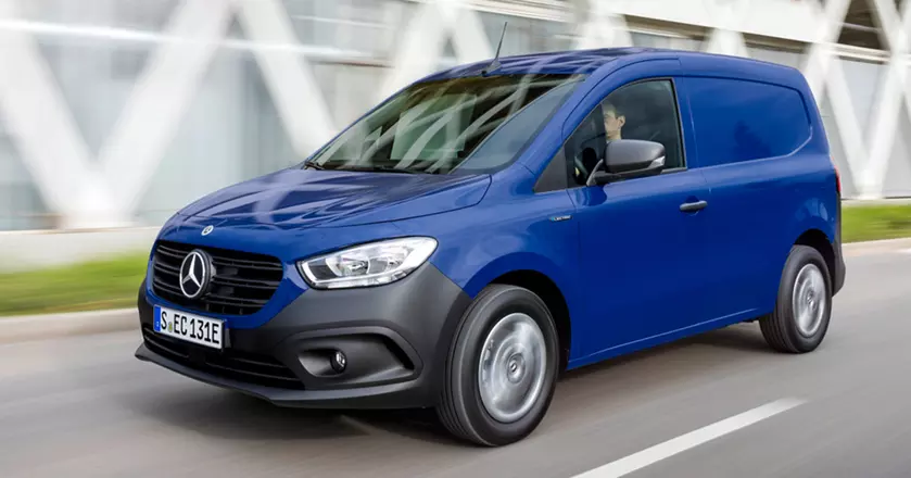 Mercedes-Benz eCitan: Cuatro Ruedas de Revolución Eléctrica