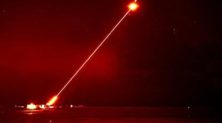 Wielka Brytania chce przekazać Ukrainie prototyp broni laserowej DragonFire, która może trafić w dowolny cel z prędkością światła