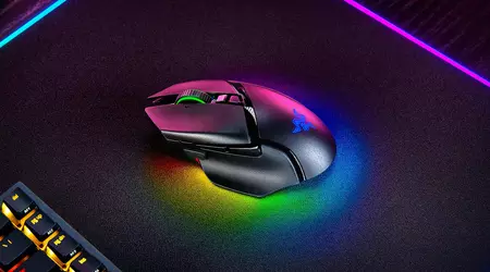 Razer introduced a wireless gaming mouse Basilisk V3 Pro with RGB lighting and the price of $160