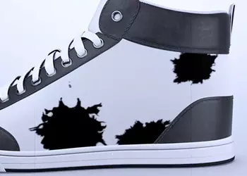 Кроссовки-хамелеоны ShiftWear с E-Ink дисплеями для смены дизайна