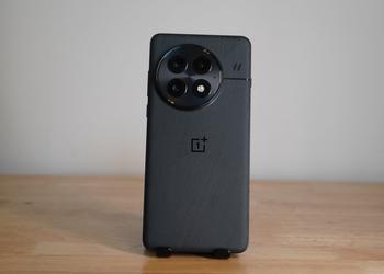 OnePlus 14 может получить плоский дисплей и аккумулятор на 7000 мАч