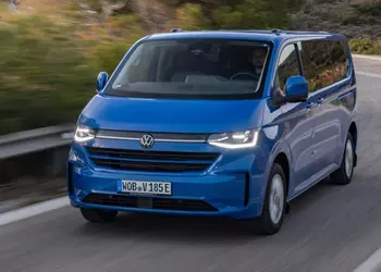 Volkswagen увеличил ёмкость батареи электрического фургона e-Transporter до 70 кВт·ч