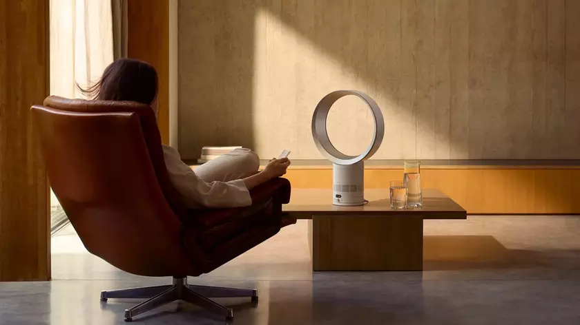 Unveiling the Dyson Cool CF1: A Breath of Fresh Air in Cooling Technology