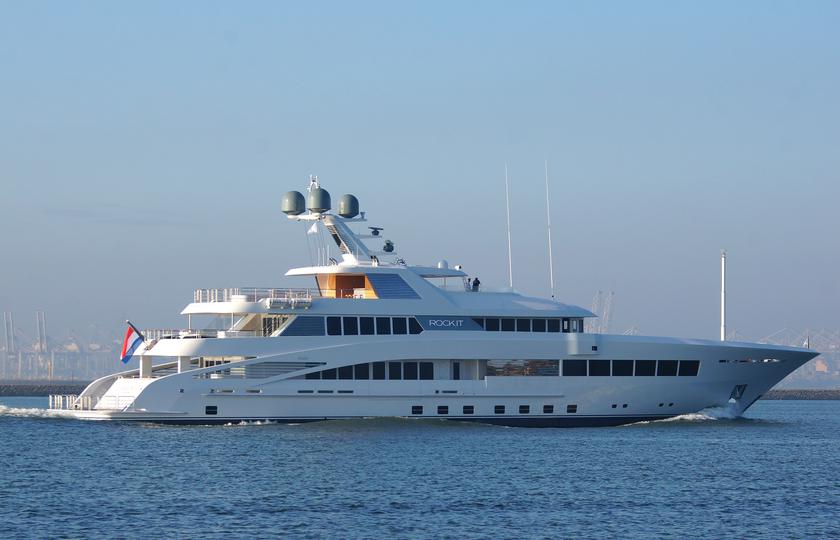 L'utente ha acquistato uno yacht NFT virtuale per $ 650.000 per il metaverso