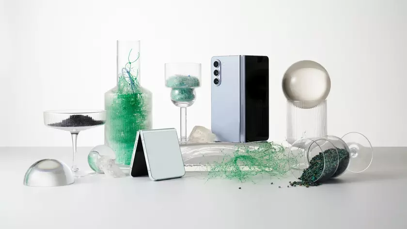 Samsung все еще работает над тем, чтобы сделать складные смартфоны пыленепроницаемыми