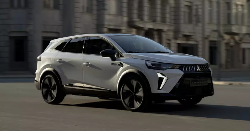 Exploring the Mitsubishi Grandis: A Family Wagon with Tech Upgrades