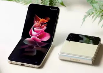 Samsung shipped almost 10 million foldable phones last year