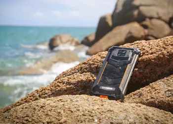 DOOGEE S88 Pro: IP68, тройная камера, светодиодная подсветка и аккумулятор на 10 000 мА*ч