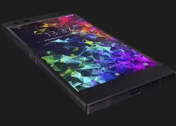 Прототип Razer Phone 3 появился на фотографиях: тройная камера и уменьшенные рамки
