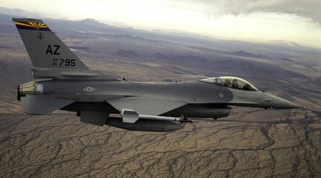 Les Pays-Bas et le Danemark ont confirmé que les États-Unis autoriseront le transfert d'avions de combat F-16 à l'Ukraine après que les pilotes ukrainiens auront achevé un programme de formation.