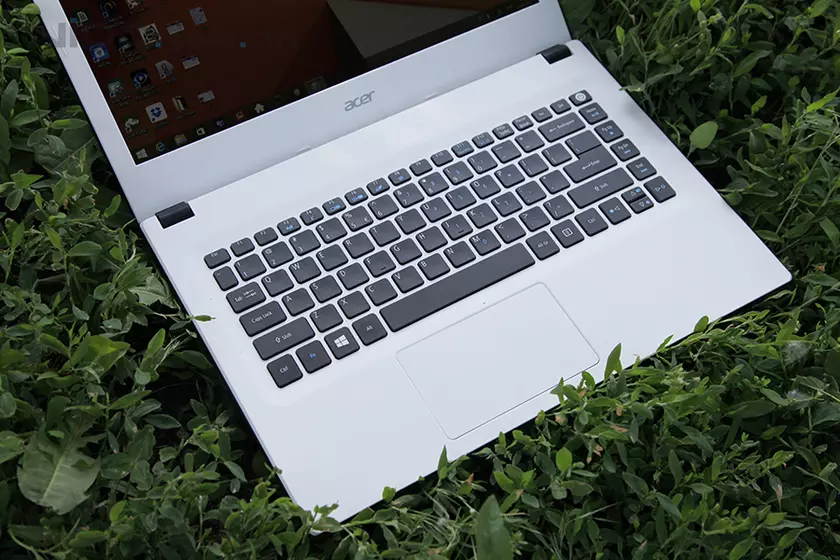 Acer на CES 2018: тончайший ультрабук, трансформер и игровой гигант