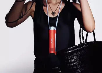 Dyson представила HushJet Mini Cool: первый по-настоящему портативный вентилятор бренда, который можно носить на шее