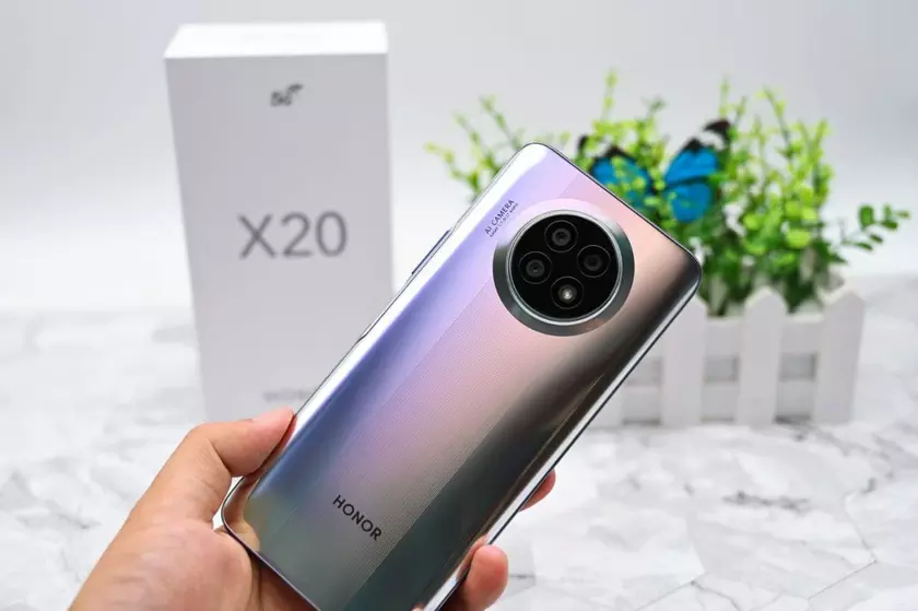 Сколько будет стоить Honor X20 5G с чипом MediaTek Dimensity 900 и дизайном, как у Huawei Mate 30