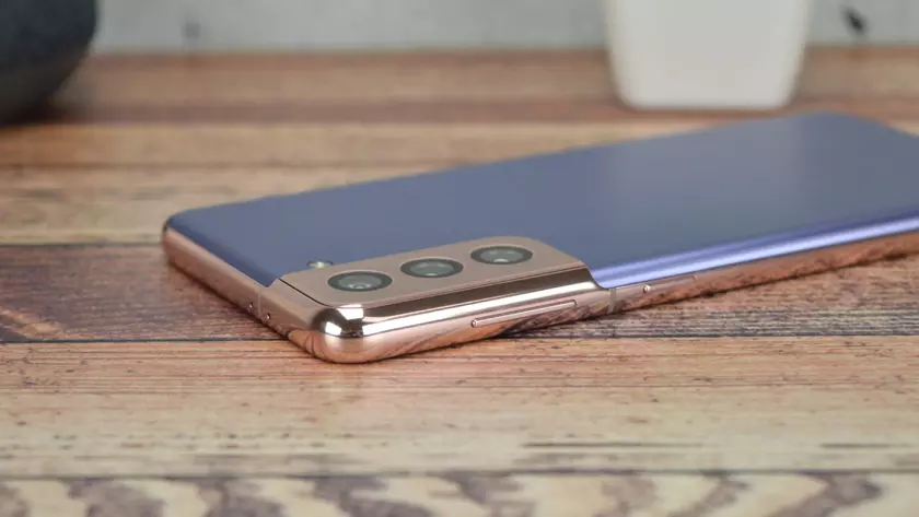 Рынок смартфонов в 2022 году вернётся к допандемийным показателям, а 47,5% моделей получат поддержку 5G