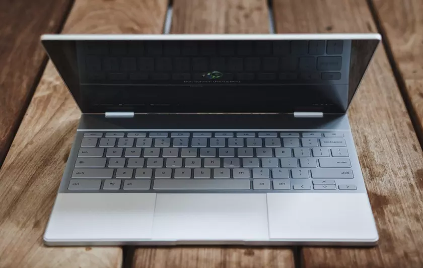 Google готовит новый Pixelbook с тонкими рамками вокруг экрана