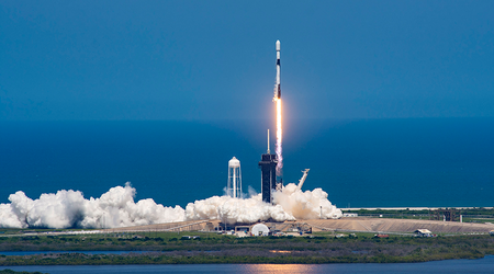 SpaceX Falcon 9-Rakete bringt 40 OneWeb-Satelliten in die Umlaufbahn