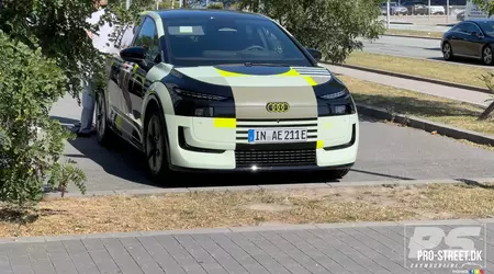 Audi A2 повертається: тепер це електрокар із «крильцями» та корінням від Volkswagen