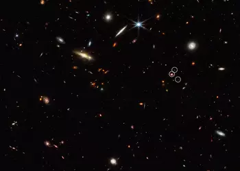 James Webb на заре Вселенной обнаружил зарождение нитеподобных структур на основе тёмной материи длиной 3 млн световых лет