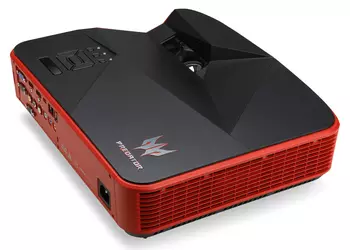 Короткофокусный геймерский проектор Acer Predator Z850