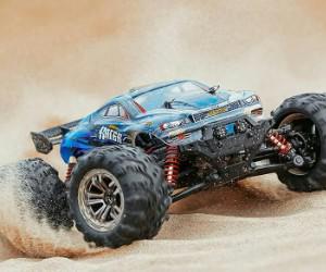 1:20 YONCHER YC100 RC Car