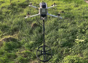 Украина представила дрон-разминировщик ST1, работающий в 4 раза быстрее человека