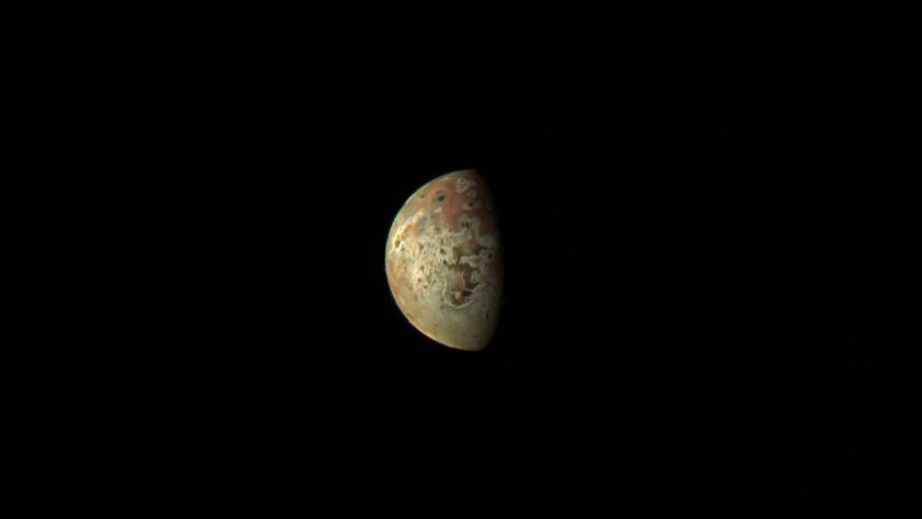 Межпланетная станция NASA Juno сегодня рекордно приблизится к самому вулканически активному телу Солнечной системы