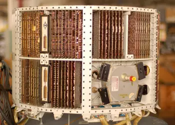 Надежность и безотказность: 7 старейших работающих устройств