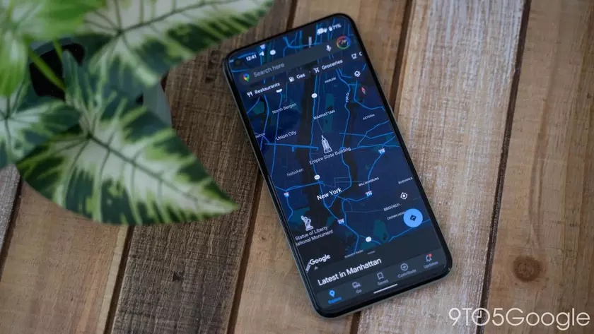 Google Maps получат темный режим на iPhone в августе