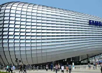 Samsung сократила почти 10 тысяч работников за рубежом, но увеличила штат в Южной Корее