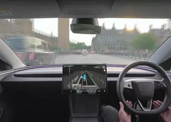 Tesla начала испытания системы автономного вождения в Лондоне