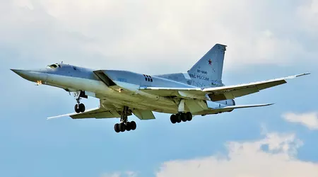 Tu-22M3 bomber, which usually fires missiles at Ukraine, crashes in Russia