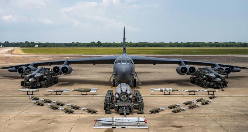 Raytheon поставила первый радар с активной фазированной антенной решёткой для модернизации ядерного бомбардировщика B-52 Stratofortress