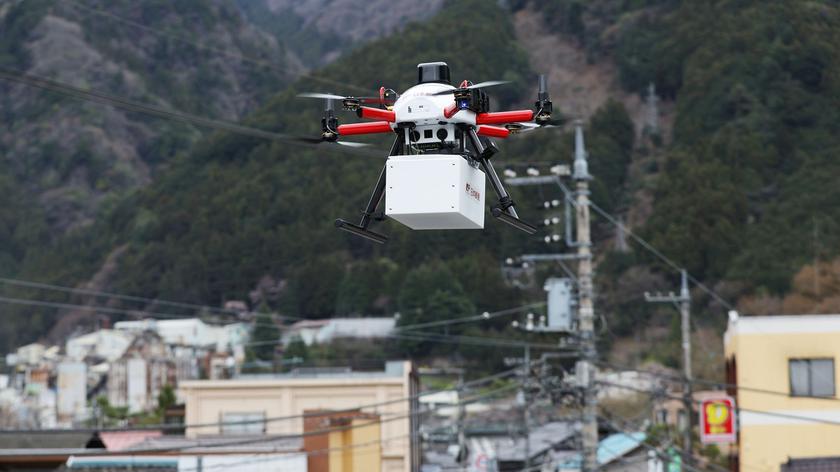 Japan Post испытала доставку посылки беспилотником за пределами прямой видимости оператора