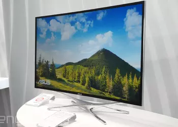 ASUS показала прототип 32-дюймового изогнутого монитора