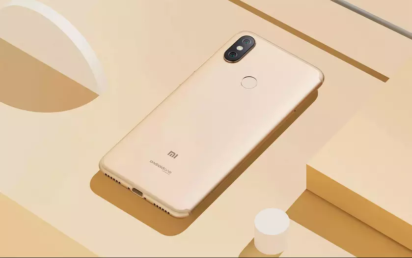 Смартфоны Xiaomi Mi A2 быстро разряжаются: виной всему сканер отпечатков пальцев?